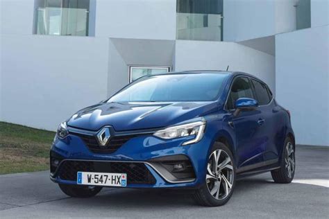 Embrace the Future in Style with the Gold Magic Clio 2022